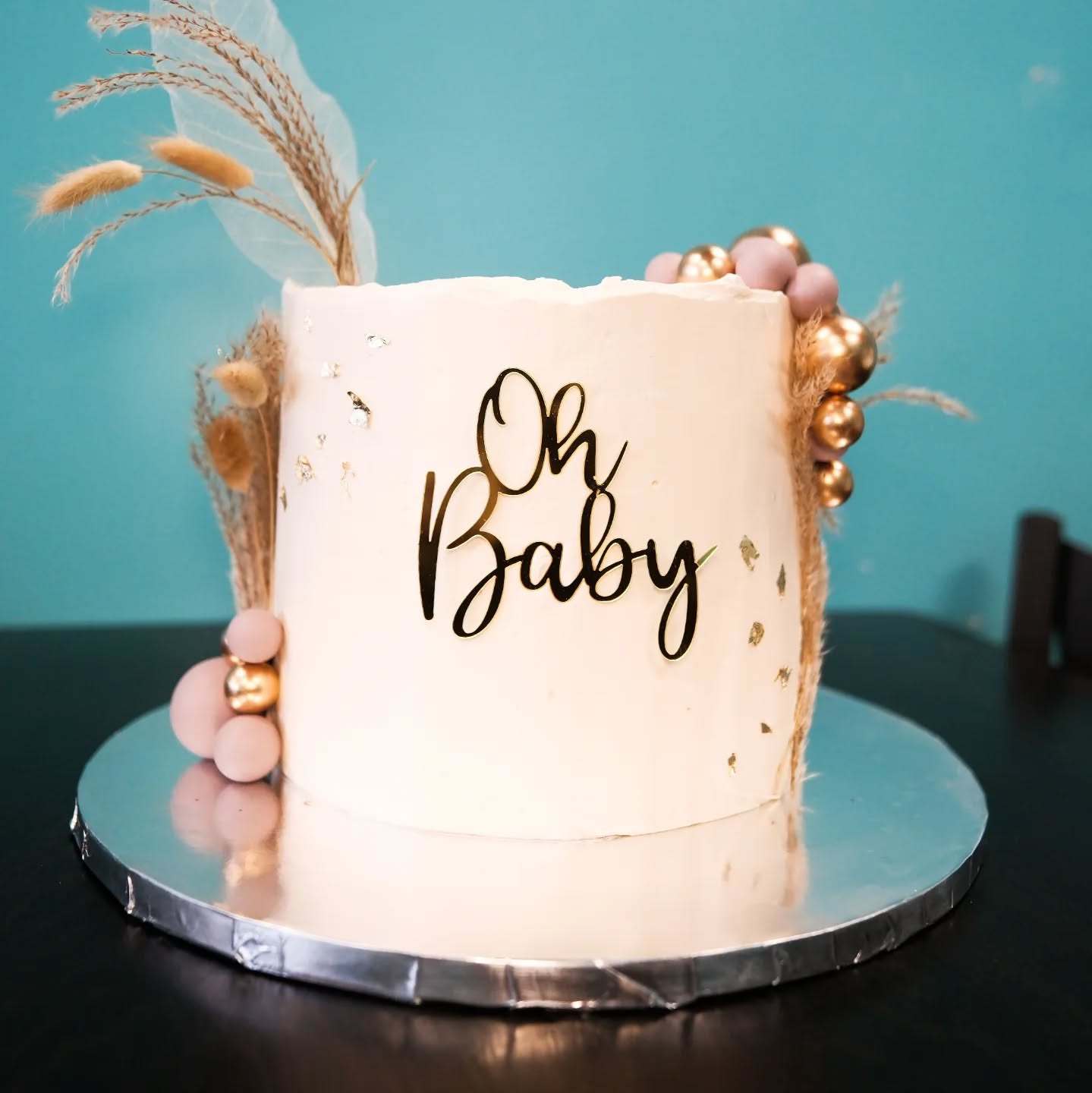 Custom cake design
