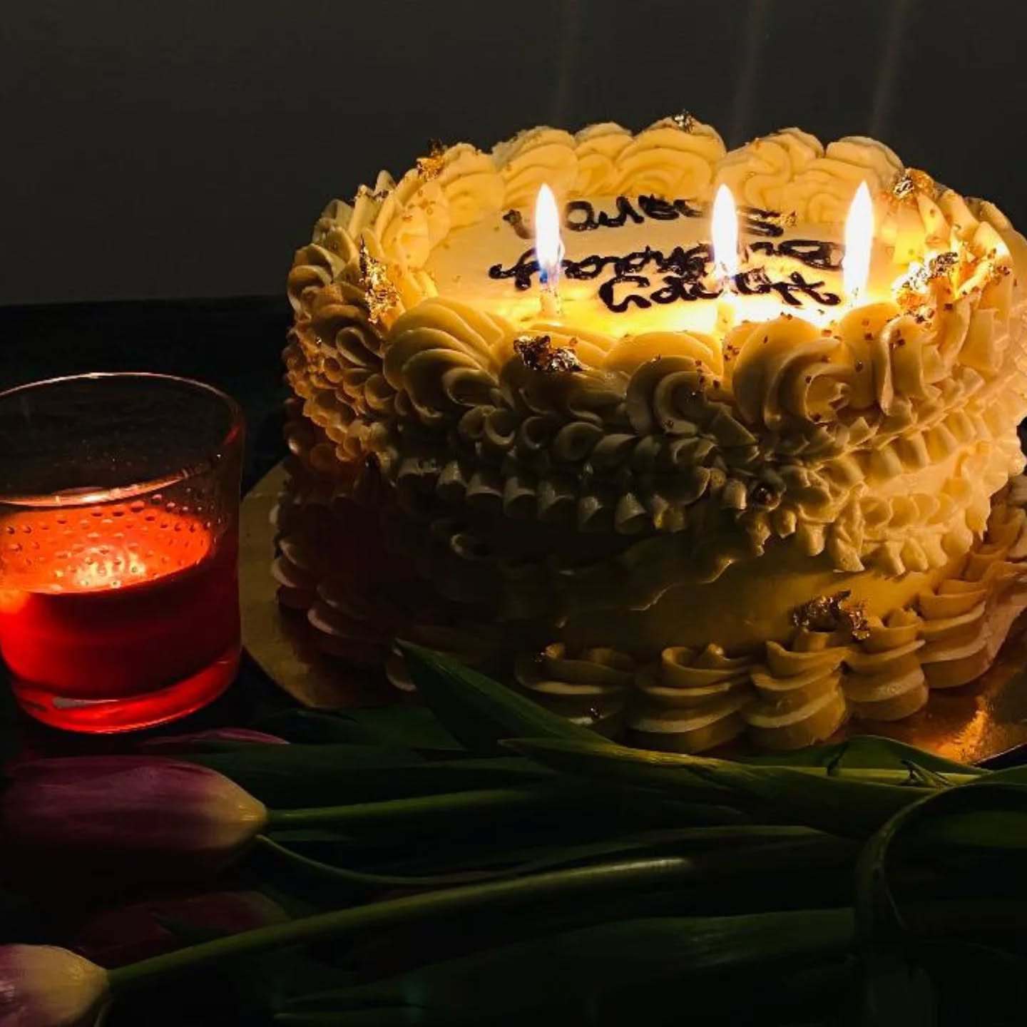Custom cake design