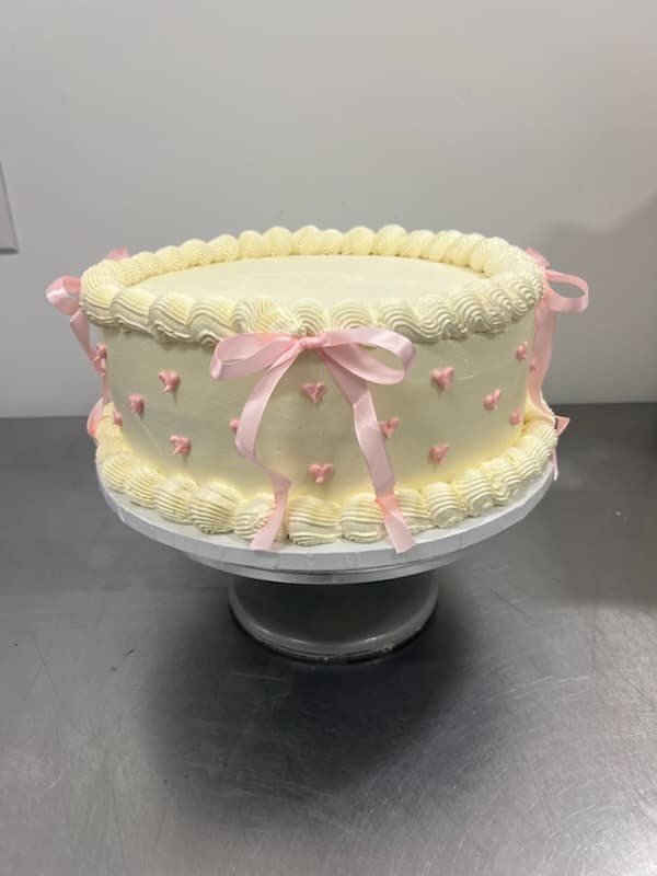 Custom cake design