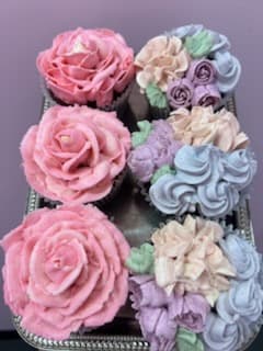 Custom cake design