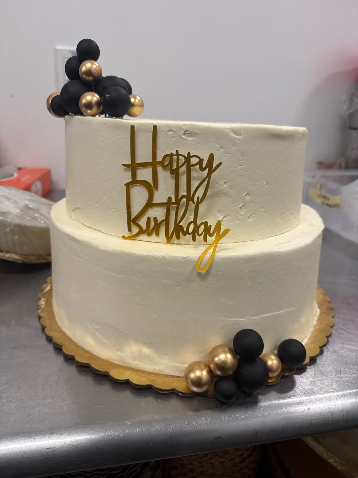 Custom cake design