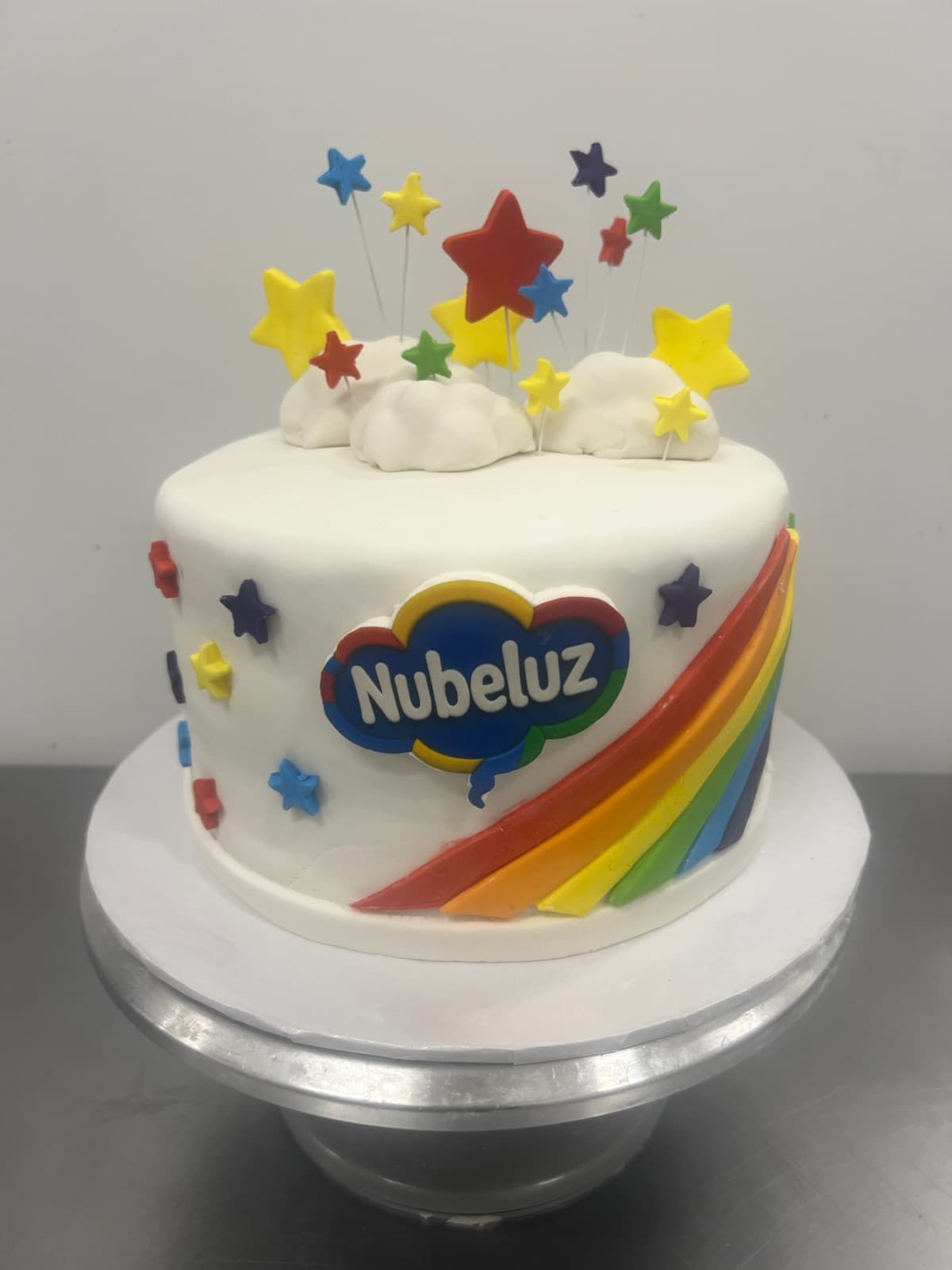 Custom cake design